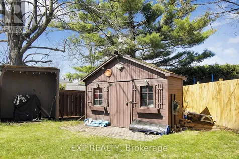 13 Shanel Place Ottawa ON K2J 1C3