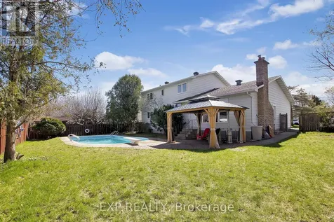 13 Shanel Place Ottawa ON K2J 1C3