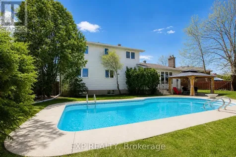13 Shanel Place Ottawa ON K2J 1C3