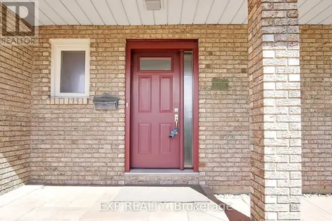 13 Shanel Place Ottawa ON K2J 1C3