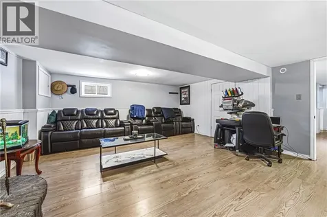 1338 Eleanor Avenue Cambridge ON N3H 4N2