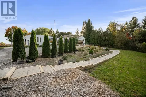 2821 Mount Albert Road East Gwillimbury ON L0G 1R0