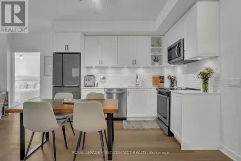 100 Eagle Rock Way Vaughan ON L6A 5B9