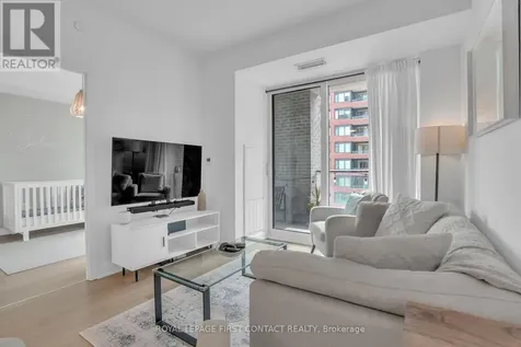 100 Eagle Rock Way Vaughan ON L6A 5B9