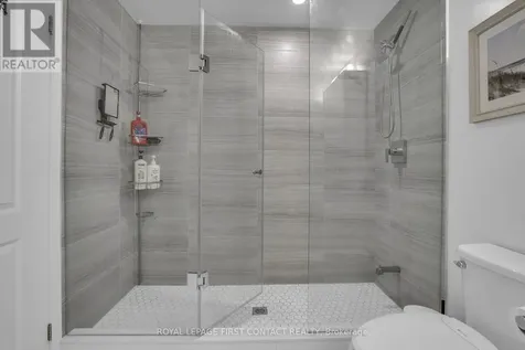 100 Eagle Rock Way Vaughan ON L6A 5B9