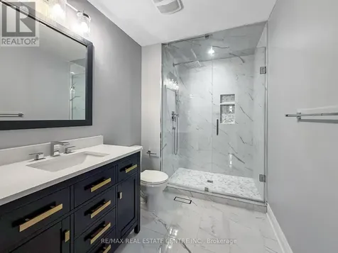 33 Stonegate Avenue Mono ON L9W 6X1