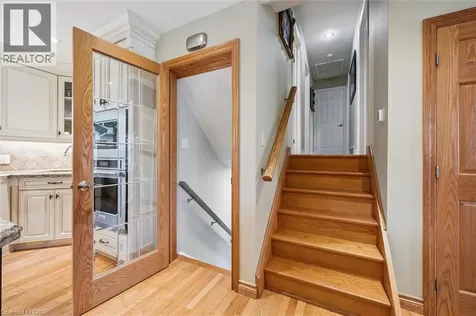 574 Sprucehill Avenue Waterloo ON N2L 4V9