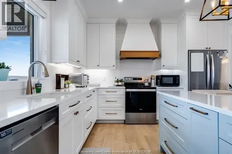 6 Heathview Trail Leamington ON N8H 0G3