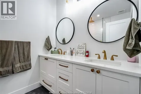 6 Heathview Trail Leamington ON N8H 0G3