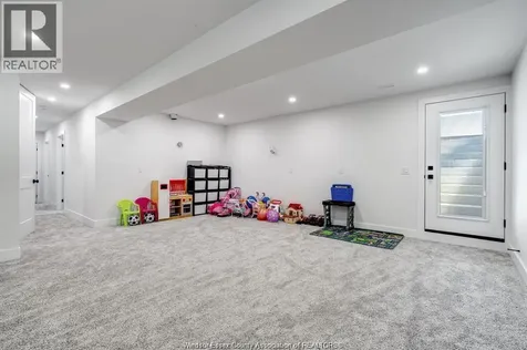 6 Heathview Trail Leamington ON N8H 0G3