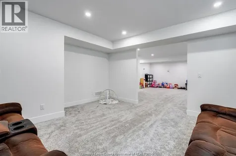 6 Heathview Trail Leamington ON N8H 0G3