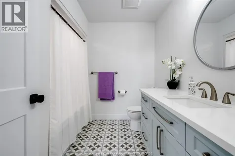 6 Heathview Trail Leamington ON N8H 0G3