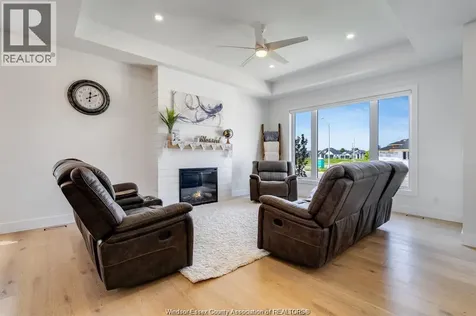 6 Heathview Trail Leamington ON N8H 0G3