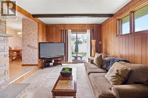 1565 Roxborough Windsor ON N9B 3H2