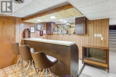 1565 Roxborough Windsor ON N9B 3H2