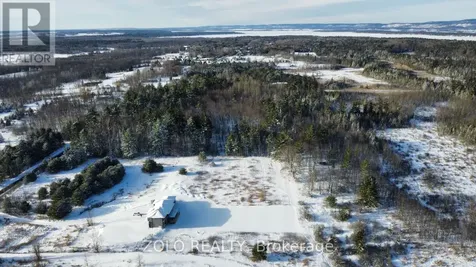 3240 Greenland Road Ottawa ON K0A 1T0