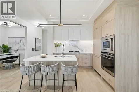 123 Maurice Drive Oakville ON L6K 2W6