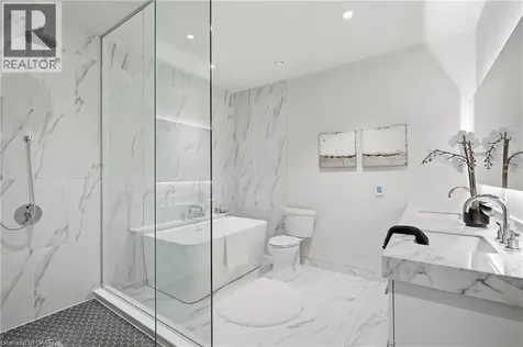 123 Maurice Drive Oakville ON L6K 2W6