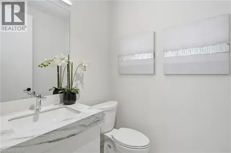 123 Maurice Drive Oakville ON L6K 2W6