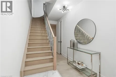 123 Maurice Drive Oakville ON L6K 2W6