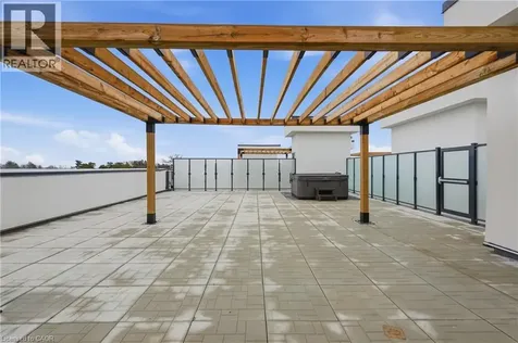 123 Maurice Drive Oakville ON L6K 2W6