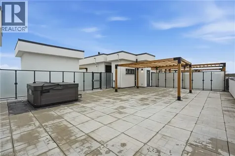 123 Maurice Drive Oakville ON L6K 2W6