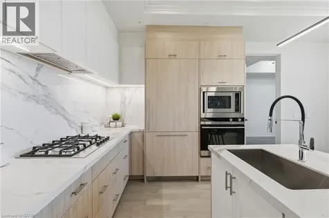 123 Maurice Drive Oakville ON L6K 2W6