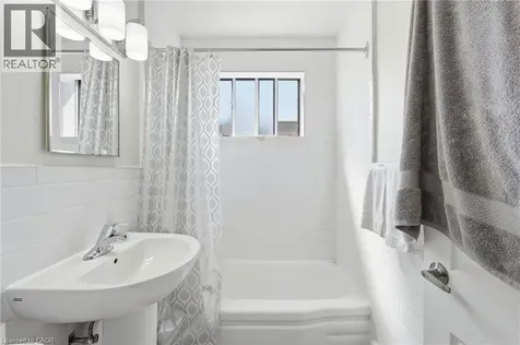1254 Fennell Avenue East Hamilton ON L8T 1T4