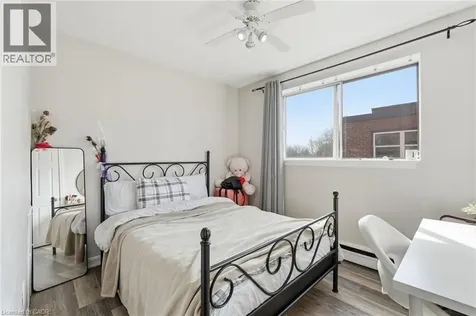 1254 Fennell Avenue East Hamilton ON L8T 1T4