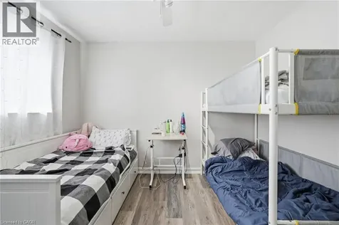 1254 Fennell Avenue East Hamilton ON L8T 1T4