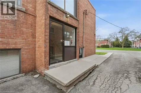 1254 Fennell Avenue East Hamilton ON L8T 1T4