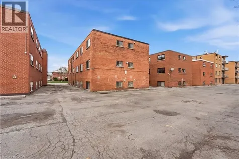 1254 Fennell Avenue East Hamilton ON L8T 1T4