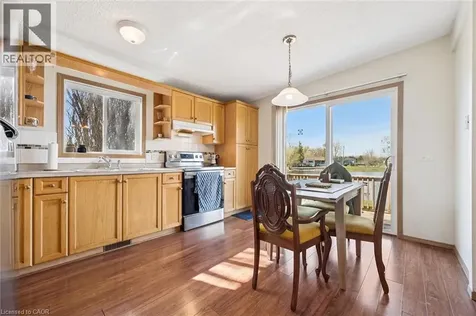27 Trillium Beach Drive Puslinch ON N0B 2J0