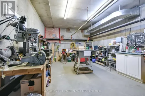20 Museum Drive Orillia ON L3V 7T9