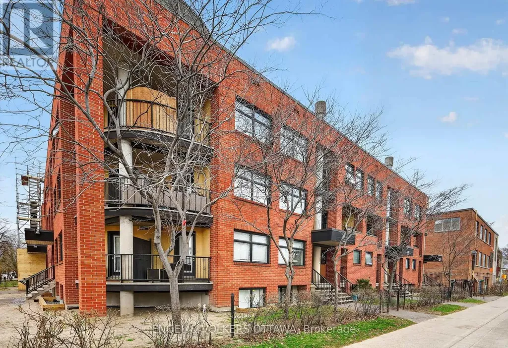 272 King Edward Avenue Ottawa ON K1N 7M1