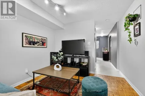 272 King Edward Avenue Ottawa ON K1N 7M1