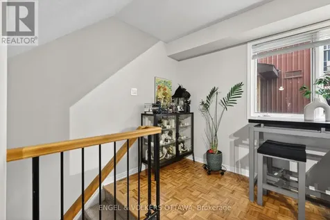 272 King Edward Avenue Ottawa ON K1N 7M1