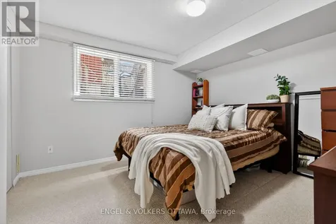 272 King Edward Avenue Ottawa ON K1N 7M1