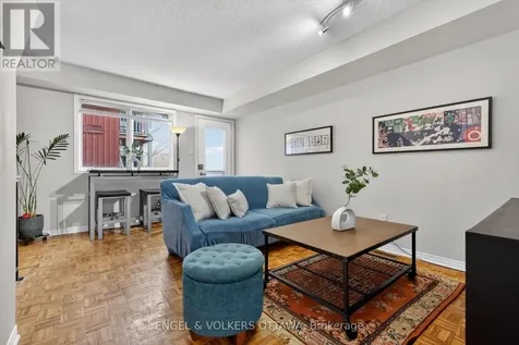 272 King Edward Avenue Ottawa ON K1N 7M1