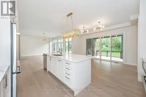 116 Dorothy Drive Blue Mountains ON N0H 1J0
