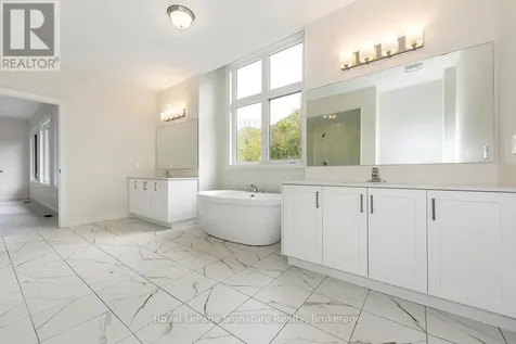 116 Dorothy Drive Blue Mountains ON N0H 1J0