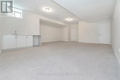 116 Dorothy Drive Blue Mountains ON N0H 1J0