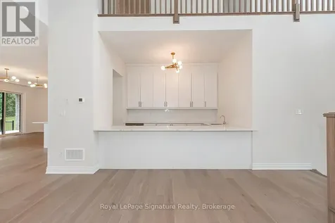 116 Dorothy Drive Blue Mountains ON N0H 1J0