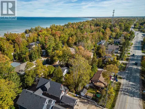 64 60th Street North Wasaga Beach ON L9Z 1V7
