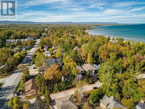 64 60th Street North Wasaga Beach ON L9Z 1V7