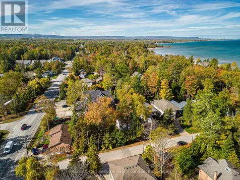 64 60th Street North Wasaga Beach ON L9Z 1V7