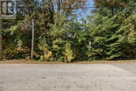 64 60th Street North Wasaga Beach ON L9Z 1V7