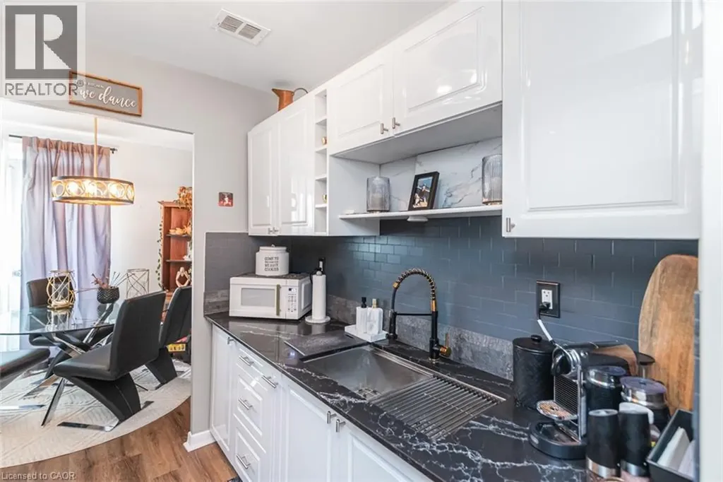 222 Concession Street Hamilton ON L9A 1B1