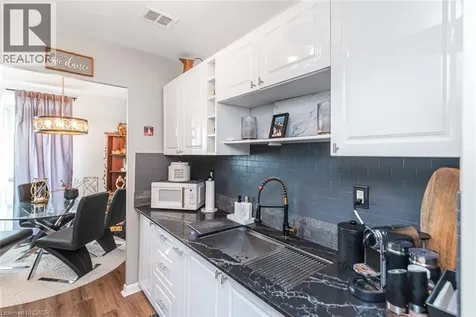 222 Concession Street Hamilton ON L9A 1B1