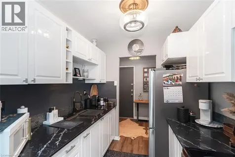 222 Concession Street Hamilton ON L9A 1B1